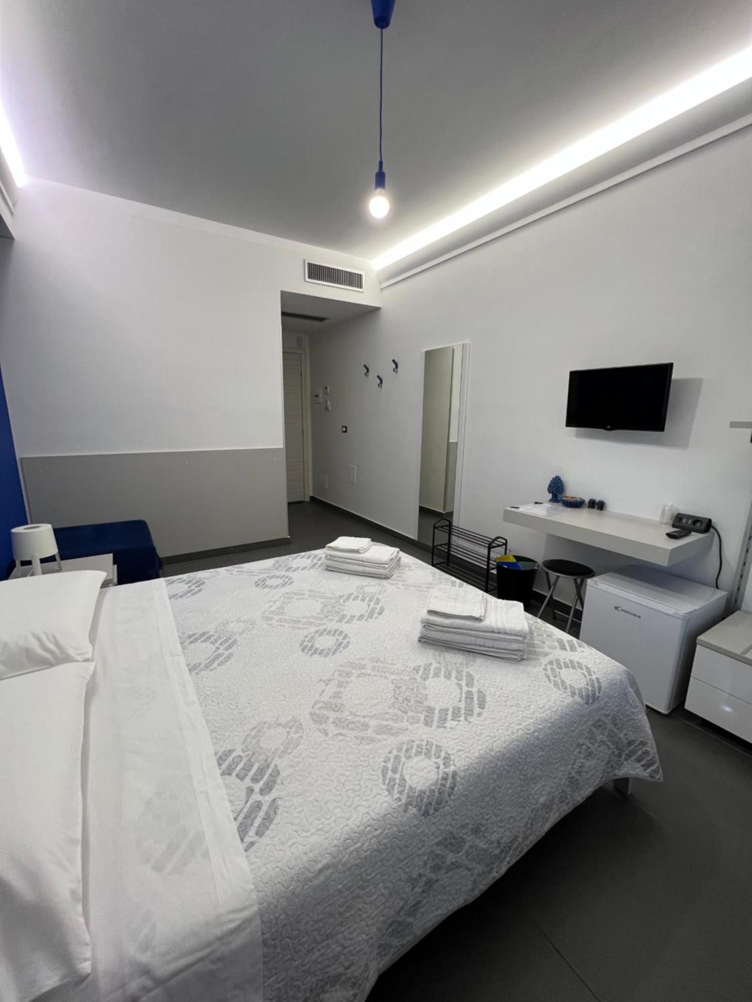 Sicilia Bedda B&B Nizza di Sicilia Luaran gambar